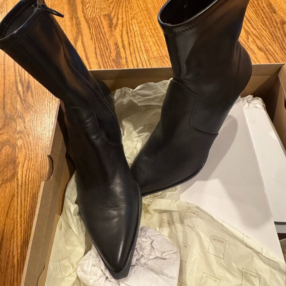 Dolce Vita Azalea Boots